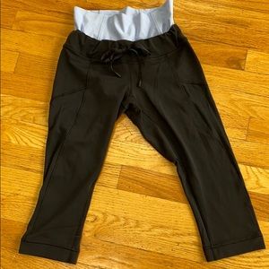 Lululemon crop pant